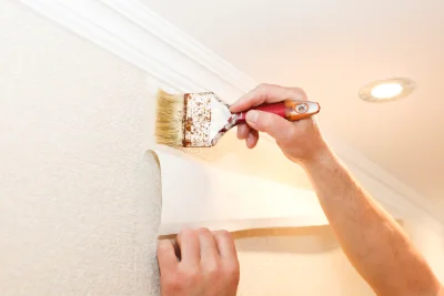 Pose de papier peint à la Houssoye — revêtements muraux et toiles de verre